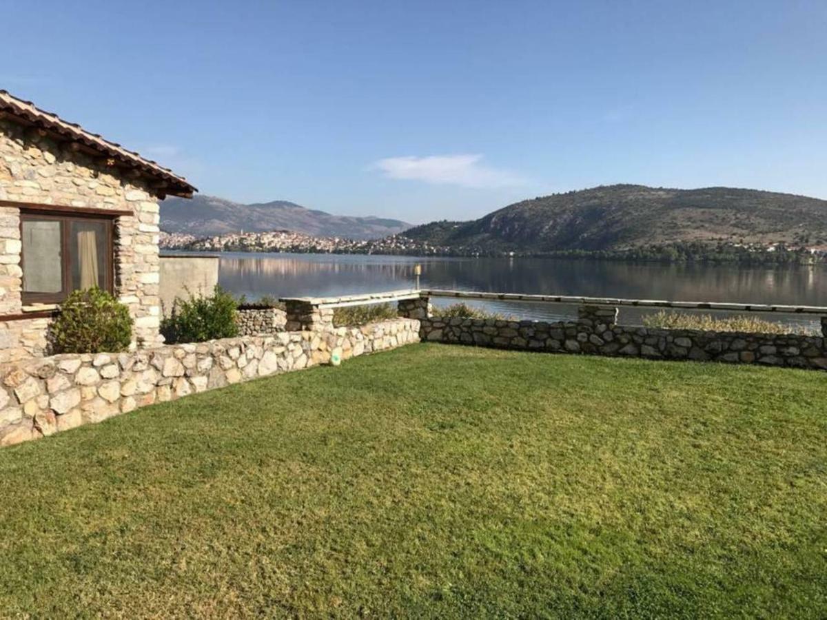 The Little Stone House By The Lake 카스토리아 외부 사진